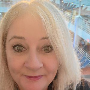 Meet your Posher, Cathy